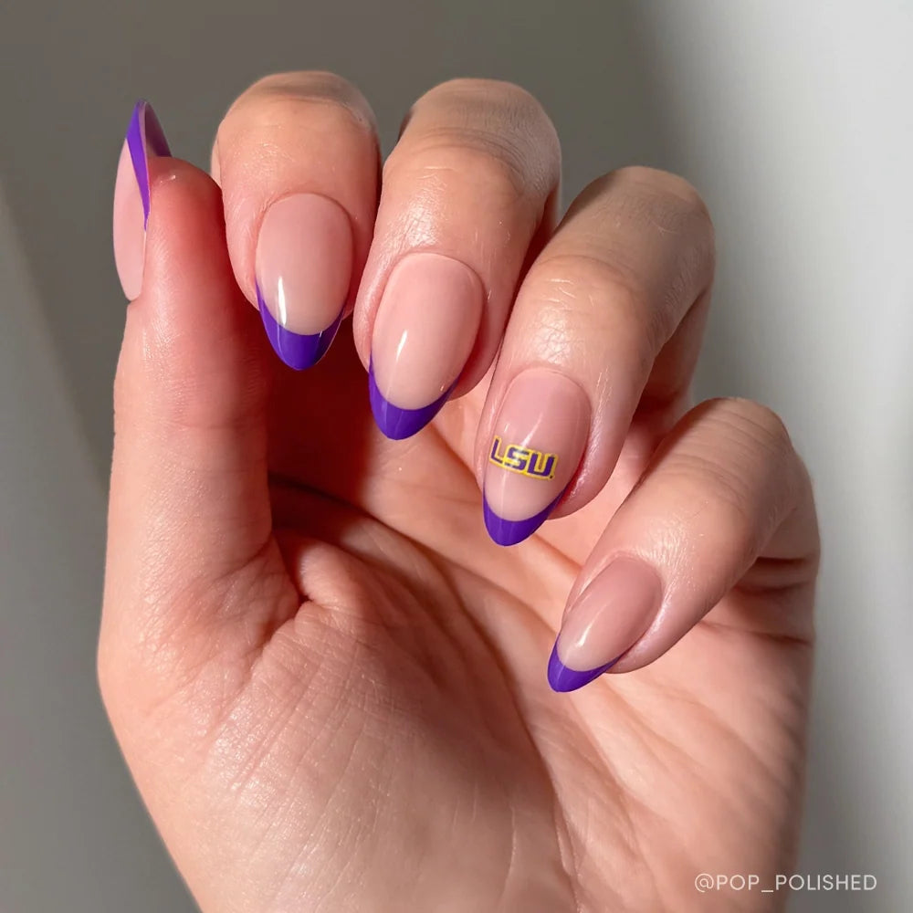 Collegiate Press-On Nails